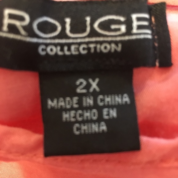 Coral Blowsy top with cold shoulder - Picture 5 of 5